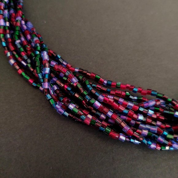 Multi strand multi colored bugle bead necklace - Picture 6 of 12